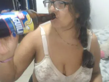 Meganny2023  live sex cam