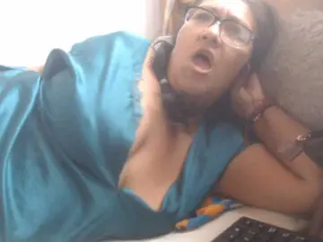 Meganny2023  live sex cam