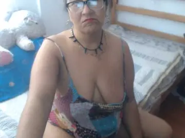 Meganny2023  live sex cam
