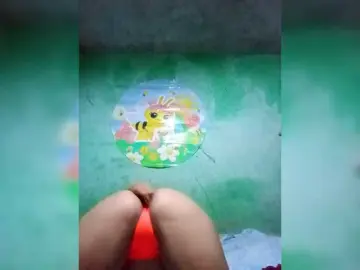 QueenVixen  live sex cam