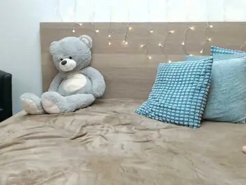 SopheyMoon  live sex cam