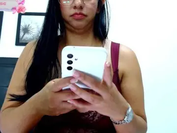 Kelly-joness  live sex cam