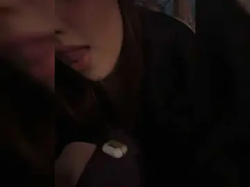 Layla-x  live sex cam