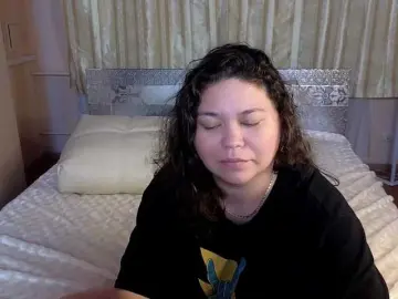Supersex-96  live sex cam