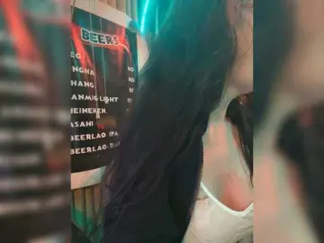 Venusx1  live sex cam