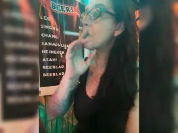 Venusx1  live sex cam