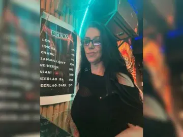 Venusx1  live sex cam