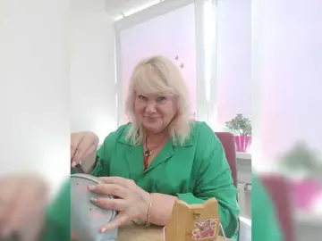 BESTija-1  live sex cam
