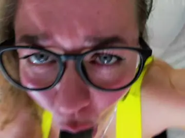 Bonne-Aurore  live sex cam
