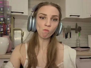 Fist-ashka  live sex cam