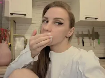 Fist-ashka  live sex cam