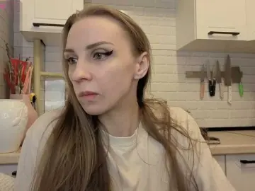 Fist-ashka  live sex cam