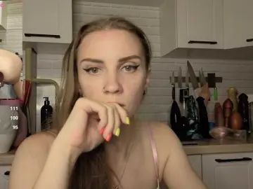 Fist-ashka  live sex cam