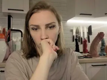 Fist-ashka  live sex cam