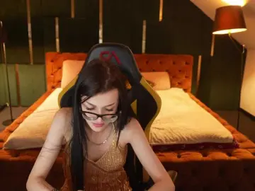 NikolDiamond  live sex cam