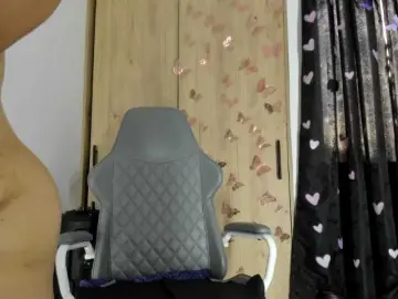 Anawatson  live sex cam