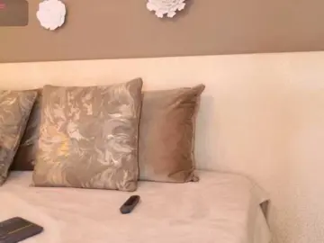Irisreid  live sex cam