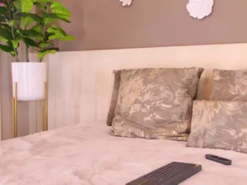 Irisreid  live sex cam