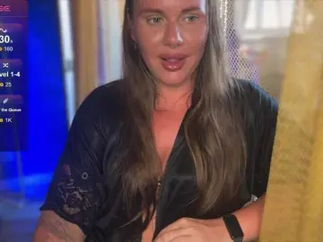Miss-christine  live sex cam