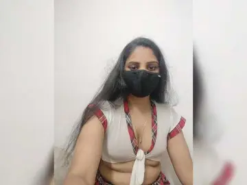 Bbydoll  live sex cam
