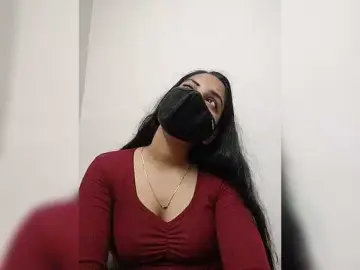 Bbydoll  live sex cam