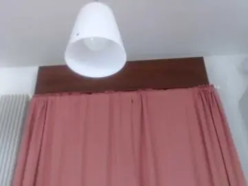 Elena-xx  live sex cam