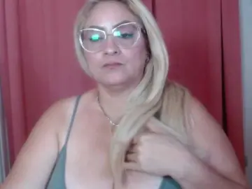 Elena-xx  live sex cam