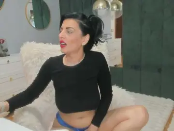 ElisaBaxter  live sex cam