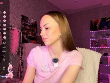 GinetteFajen  live sex cam