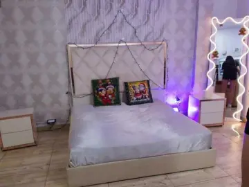 MIKU-TAY  live sex cam