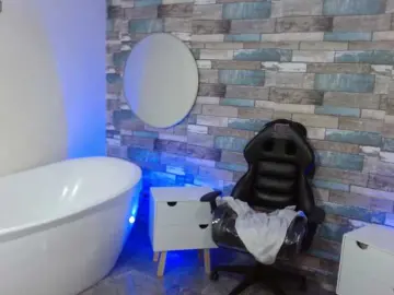 MIKU-TAY  live sex cam