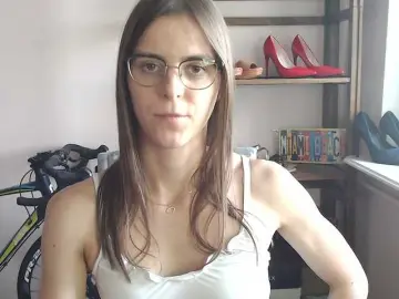 MegiKiss  live sex cam