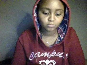 Prettyval  live sex cam