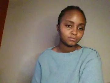 Prettyval  live sex cam