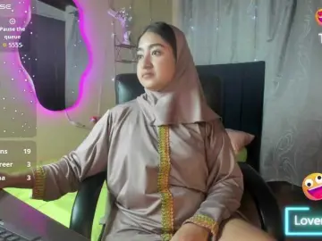 SamiraAwada  live sex cam