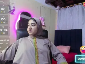 SamiraAwada  live sex cam