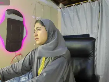 SamiraAwada  live sex cam