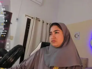 SamiraAwada  live sex cam