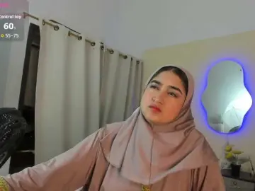 SamiraAwada  live sex cam