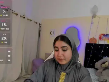 SamiraAwada  live sex cam