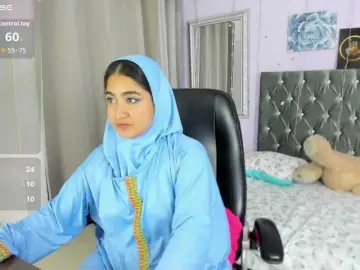 SamiraAwada  live sex cam