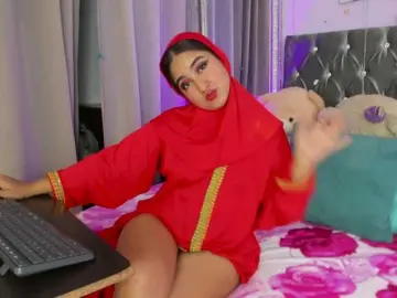 SamiraAwada  live sex cam