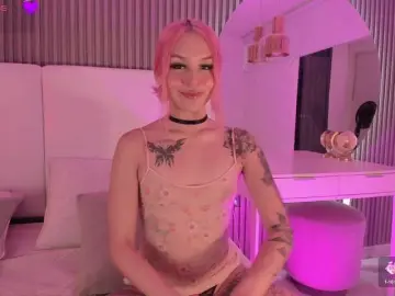Skinnydoll1  live sex cam