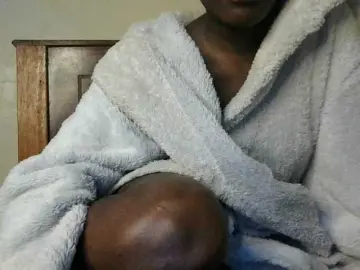 Sweetebonyy  live sex cam