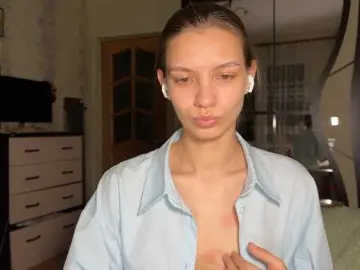 VikiSweetsssssss  live sex cam