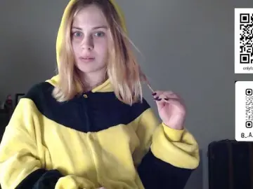 LisaloveX  live sex cam