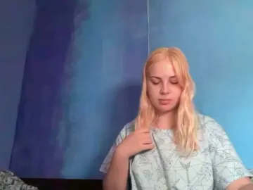 LisaloveX  live sex cam