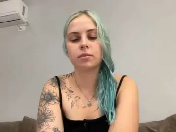 LisaloveX  live sex cam