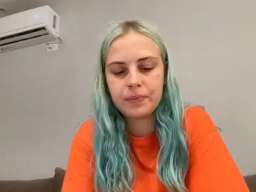LisaloveX  live sex cam