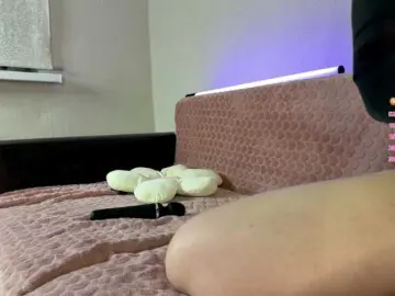 MyongBuba  live sex cam